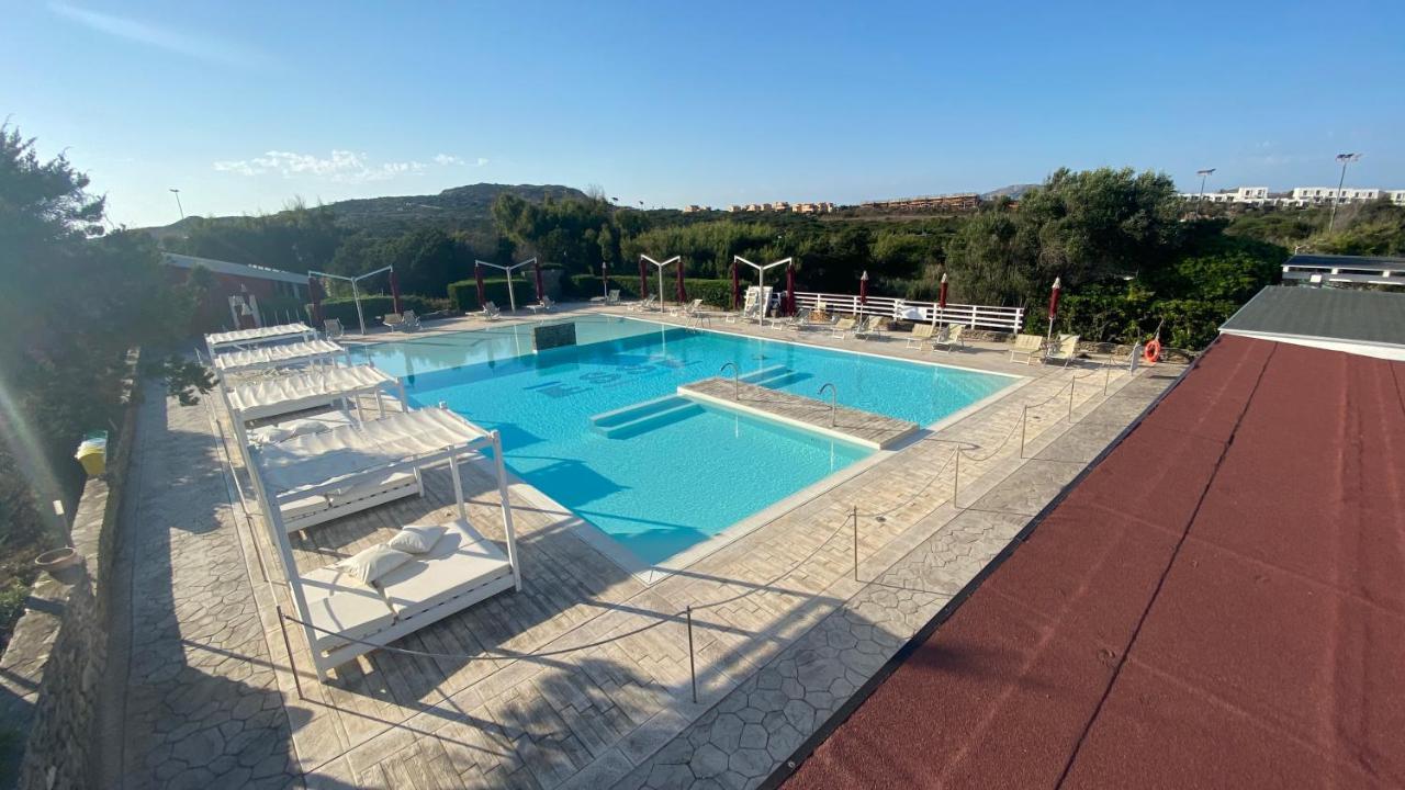 Club Esse Sporting Hotel Stintino Luaran gambar