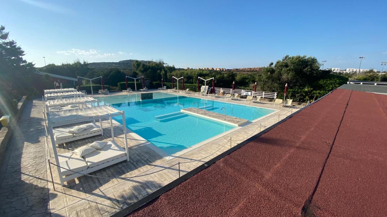 Club Esse Sporting Hotel Stintino Luaran gambar