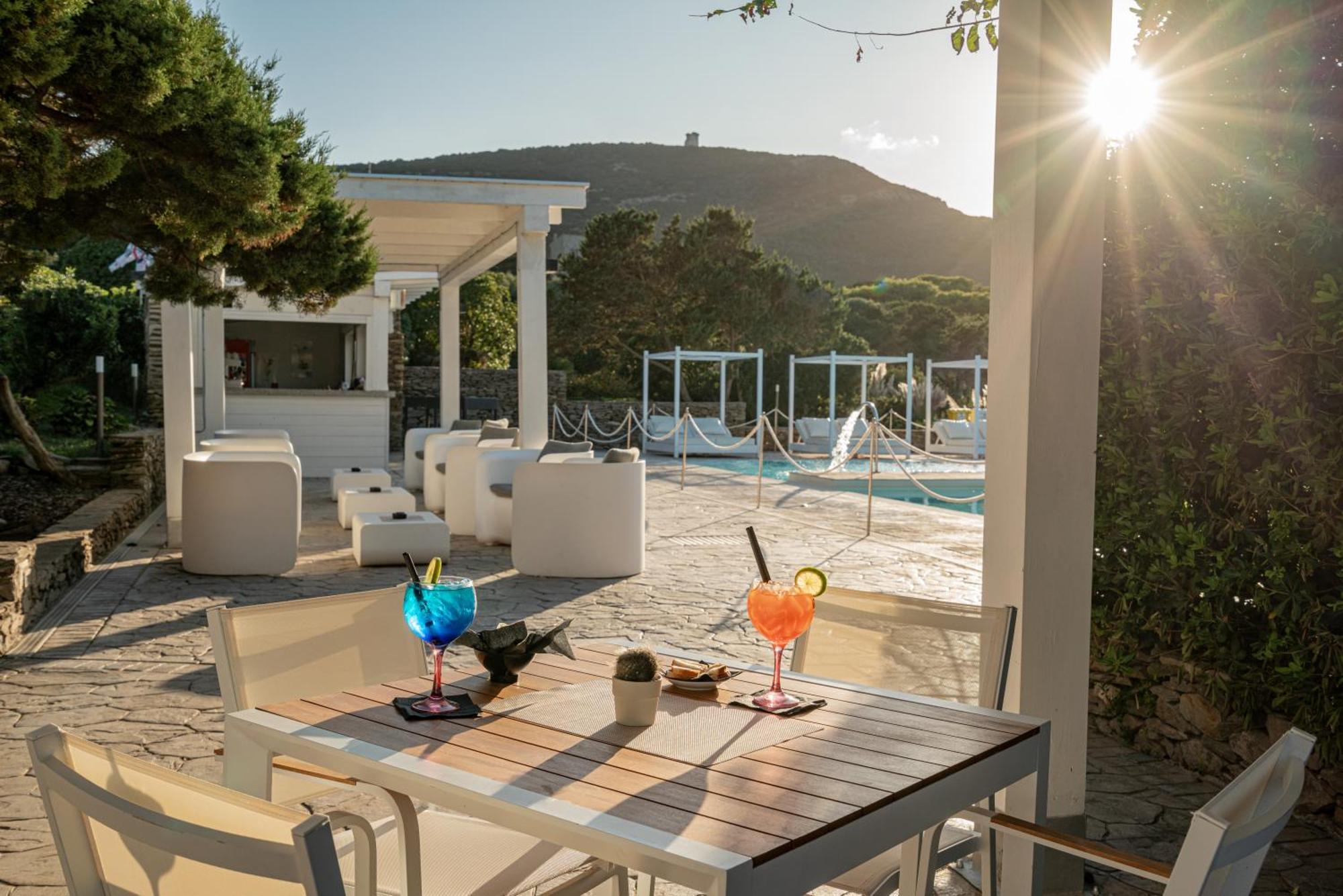 Club Esse Sporting Hotel Stintino Luaran gambar